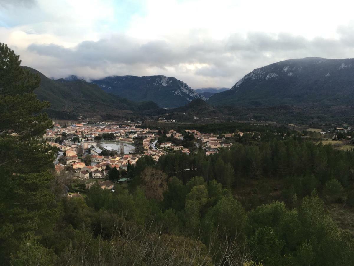 Entre L'Eglise Et La Place Villa Quillan Eksteriør billede
